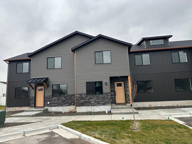 Foto del edificio - 3780 Philbin Rd