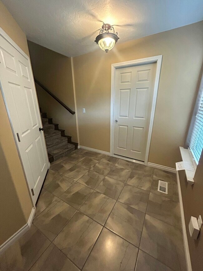 Foto del edificio - 8921 Toloff St
