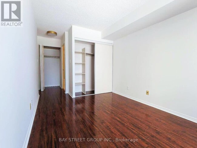 Building Photo - 1408-1435 EMPRESS Ave