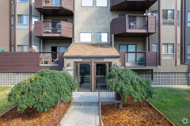 Building Photo - Chinook Terrace