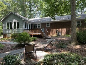 Building Photo - 4905 Heritage Dr