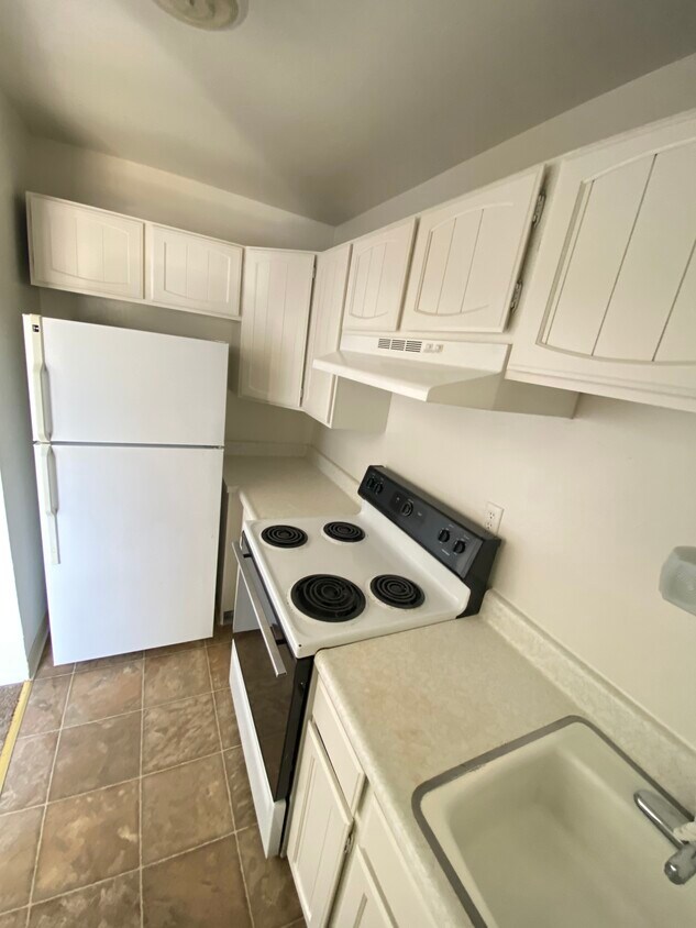 518 Ave Alhambra Ave, Half Moon Bay, CA 94019 518 Ave Alhambra Ave