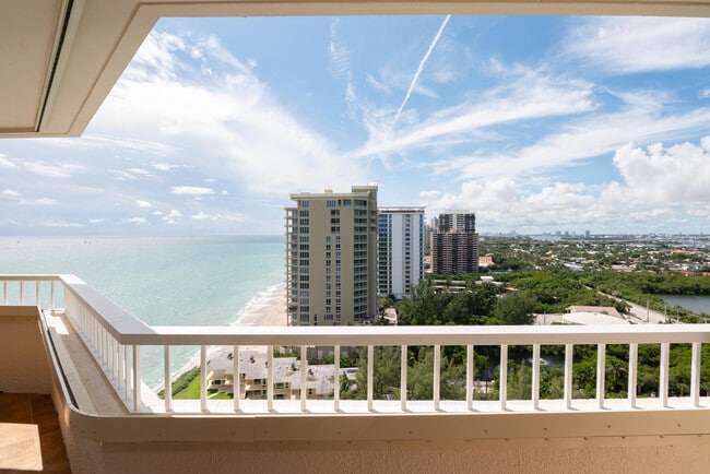 Foto del edificio - 5070 N Ocean Dr