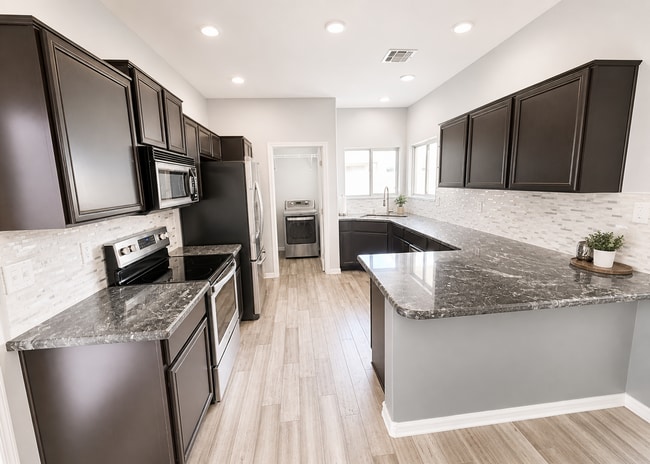 Foto del edificio - Beautiful Gilbert Home for Rent | 3 Bed | 2 Bath | Backyard | 2-Car Garage