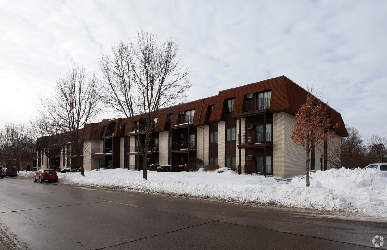 Foto principal - 5430 34th Avenue