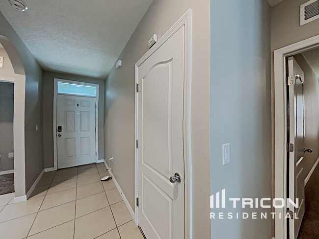 Building Photo - 309 Aberdeen Dr