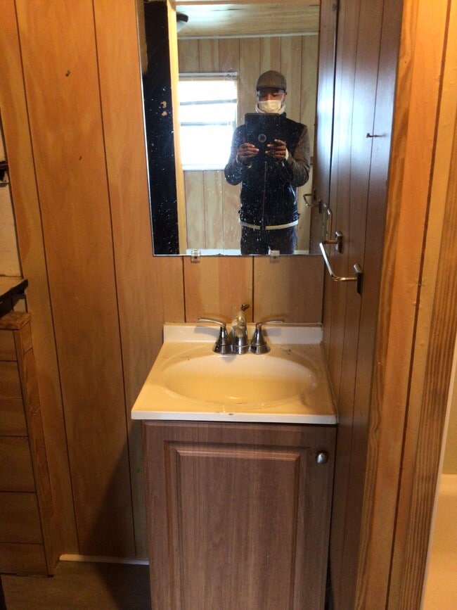 Vanity and shelves - 2911 Jones St
