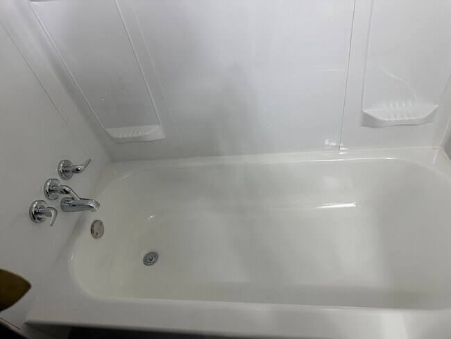 Foto del edificio - 1 Bedroom 1 bath 3rd floor unit in Boardman