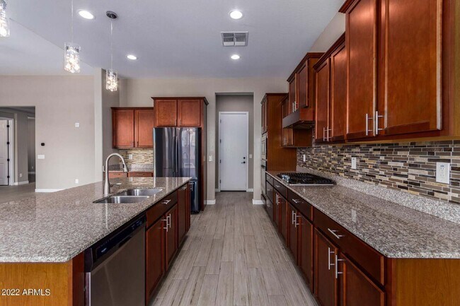 Foto del edificio - 13784 W Sarano Terrace