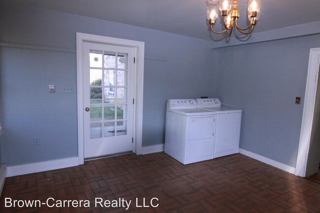 Building Photo - 2 br, 1.5 bath House - 38536 Hughesville Rd