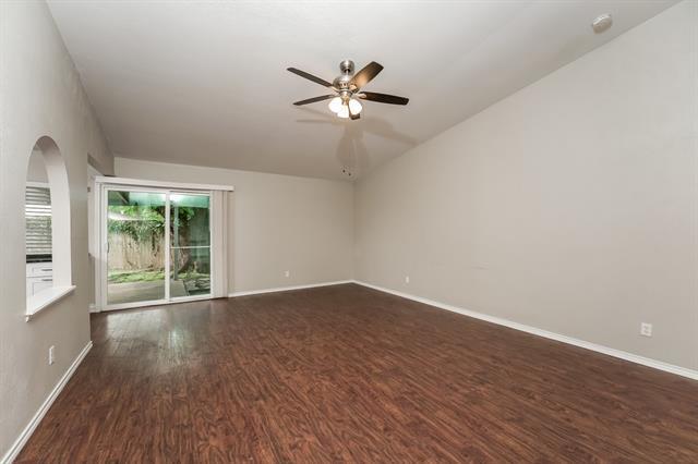 Foto del edificio - 1412 Natchez Dr