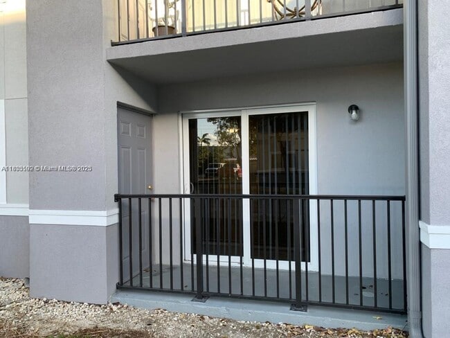Building Photo - 15430 SW 284th St