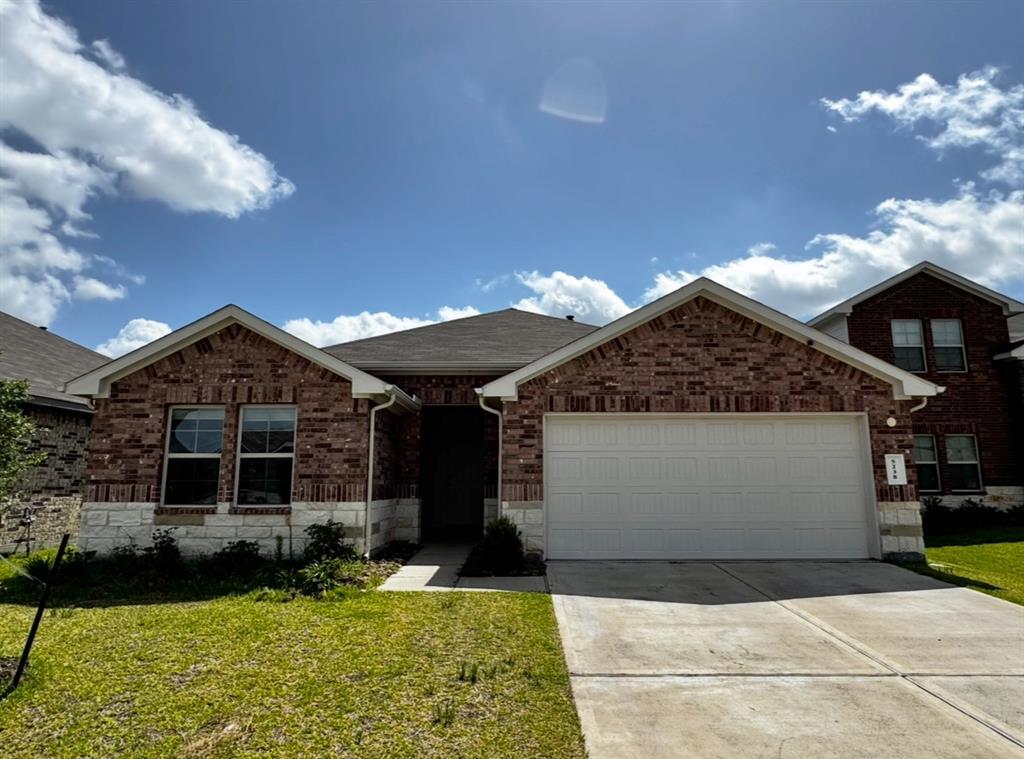 Foto principal - 5238 Bay Mdws Ln