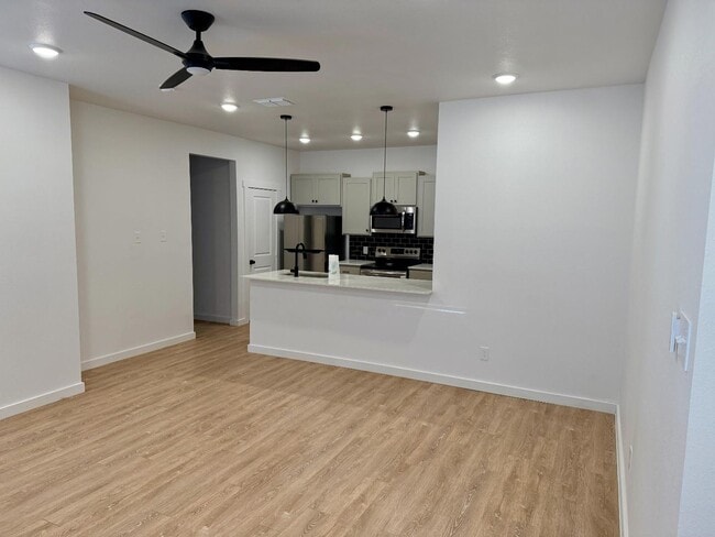 Foto del edificio - 5801 Virginia Ave