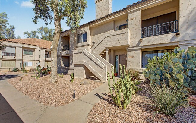 Building Photo - 9708 E Via Linda