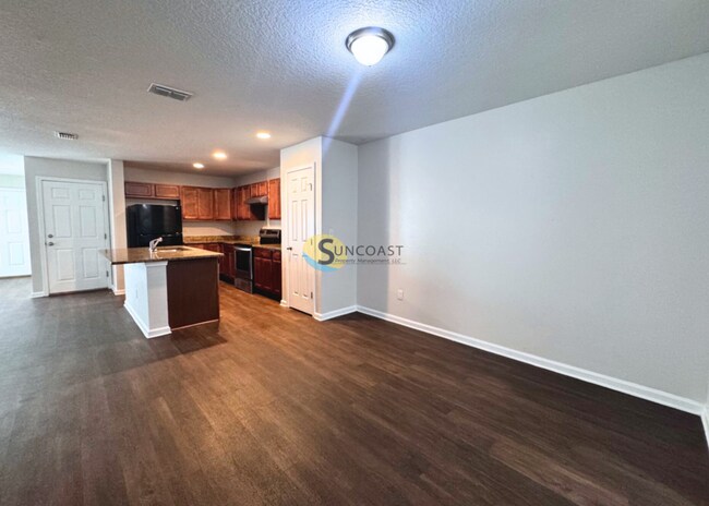 Building Photo - Settle in a Lovely Community in a Awesome ...