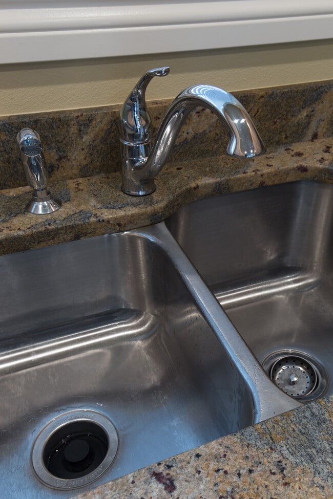 Building Photo - 508 NW 17th St