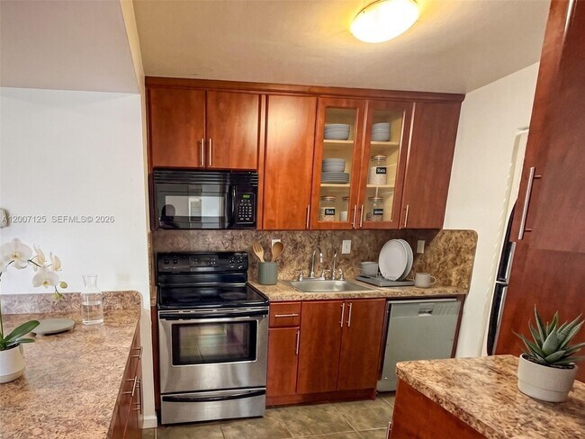 Foto del edificio - 20741 NE 4th Ct