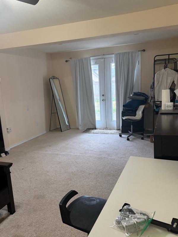 Foto del edificio - 933 N Winnifred St