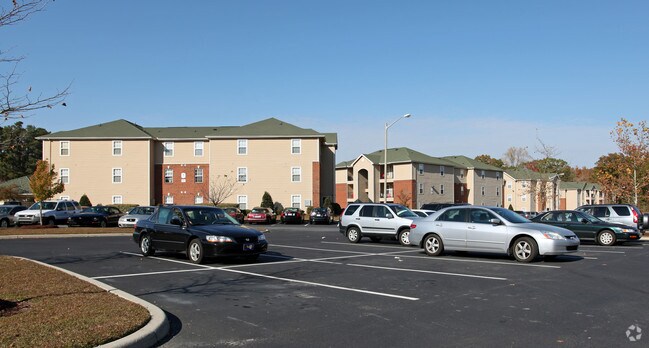 The Davis Apartments Greenville Nc Building Photo The Davis