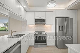 Building Photo - 14891 Hole in 1 Cir