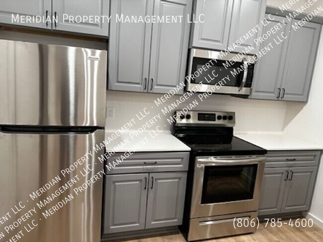 Foto del edificio - 5802 Urbana Pl