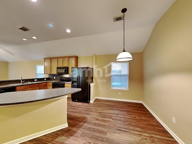 Building Photo - 21711 Prairie Spring Ln