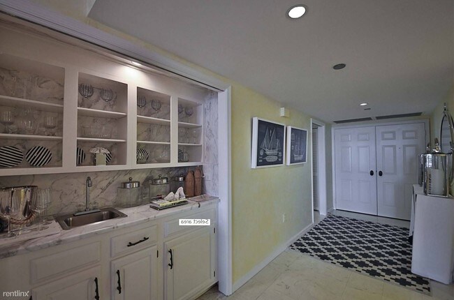 Building Photo - 3 br, 3.5 bath Condo - 1815 Magenta Ct Unit 5
