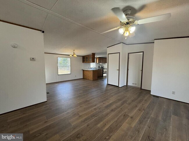 Foto del edificio - 8556 Powhatan Rd