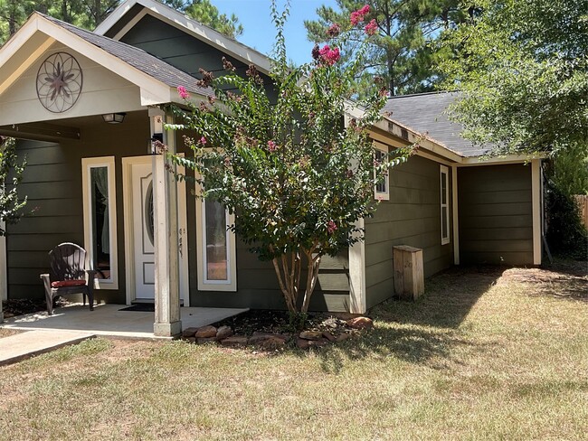 Foto del edificio - 42906 O'Neal Ln