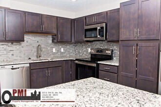 Building Photo - 4001 Holdrege St