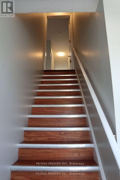 Photo du bâtiment - 1657 Weston Rd