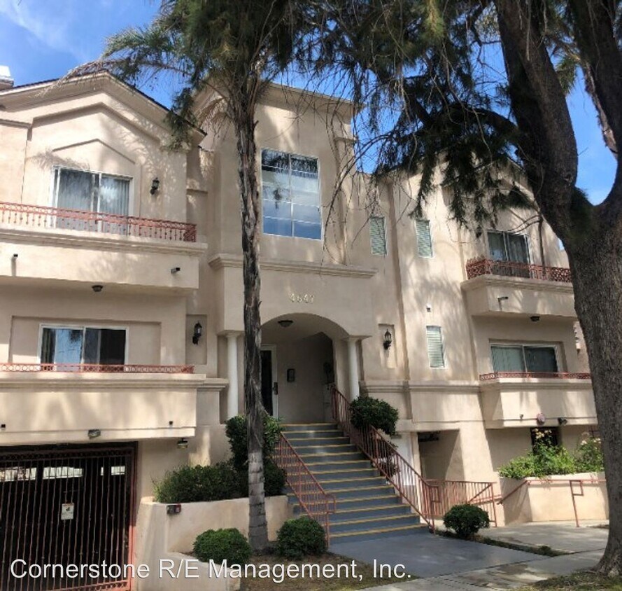 Foto principal - 4647 Coldwater Canyon Ave