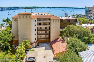 Building Photo - 29 Riverside Dr