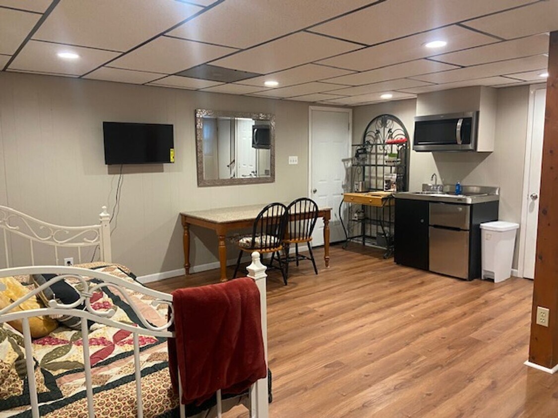 Foto principal - Knoxville 37909 - Studio apartment - call ...