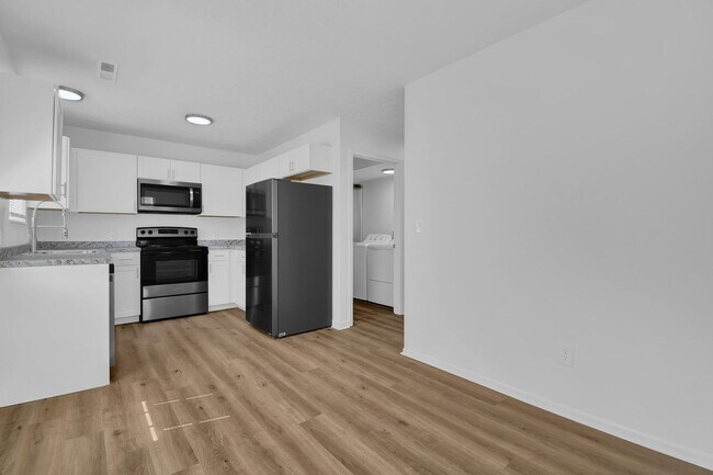 Interior Photo - Cherry Bottom Townhomes