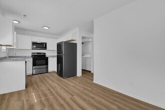 Interior Photo - Cherry Bottom Townhomes