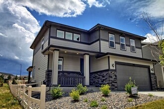 Building Photo - 2012 Cade Ave