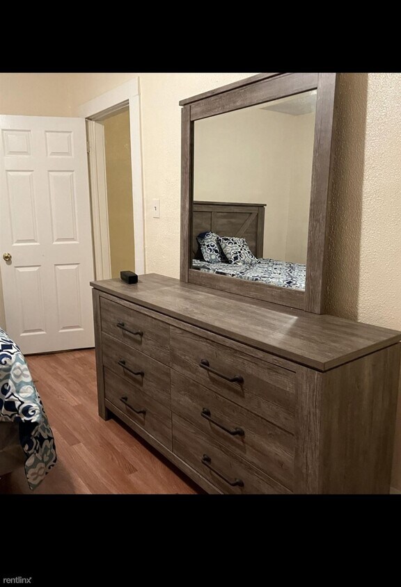 Foto del edificio - 2 br, 1 bath House - 1265 West 30th Street