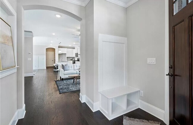 Foto del edificio - 973 Rittenhouse Way SE