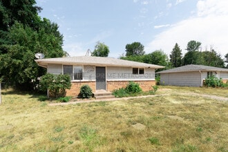 Building Photo - 10822 SE 190th Pl