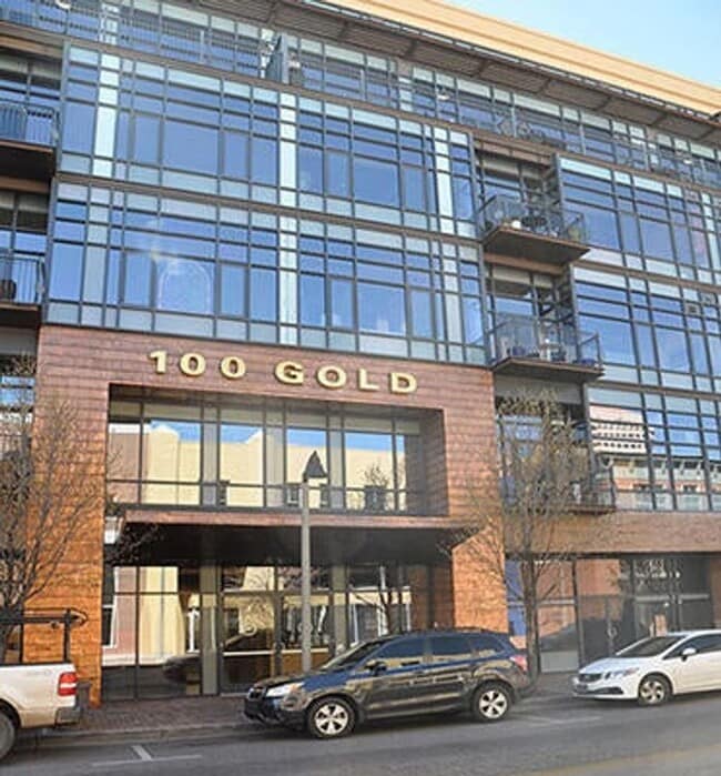 Building Photo - 100 Gold Ave SW