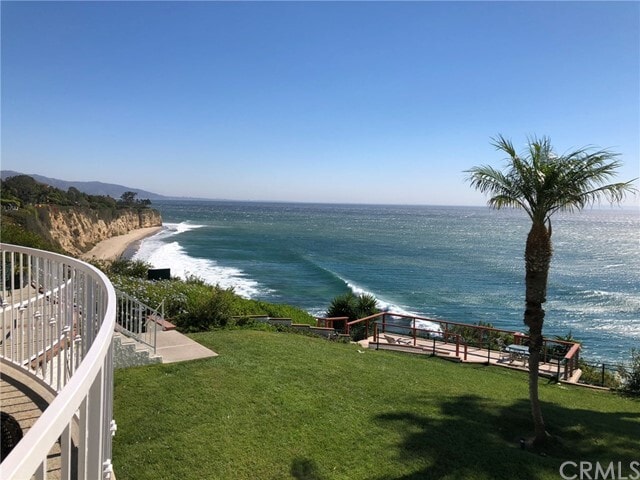 Foto del edificio - 29130 Cliffside Dr