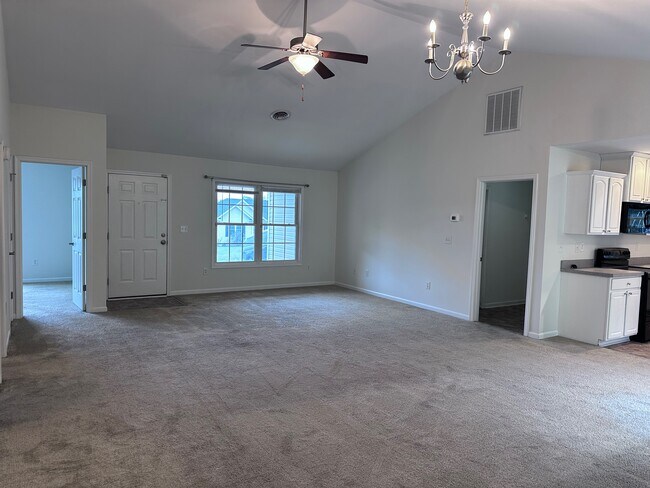 Foto del edificio - 59 Cedarcrest Dr