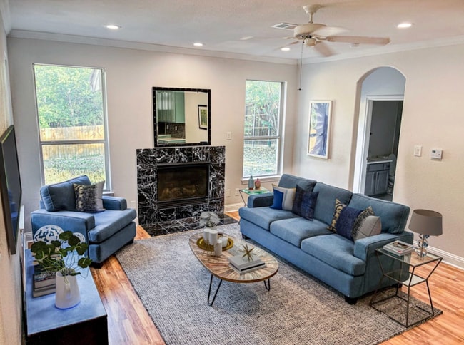 Photo - 4224 Las Brisas Dr House