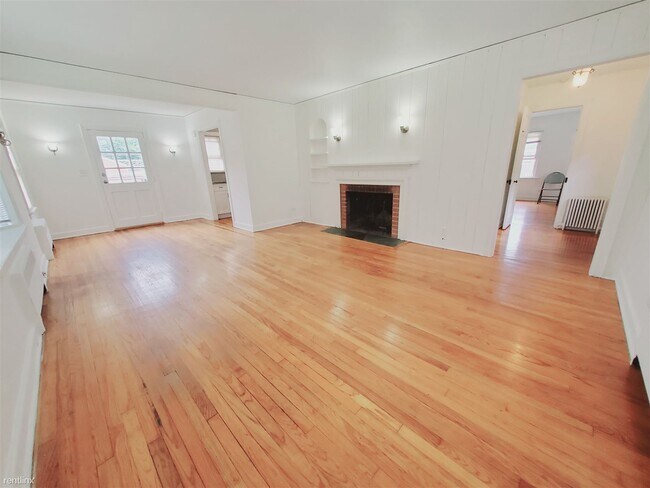 Building Photo - 3 br, 1 bath House - 164 Old Kings Hwy S