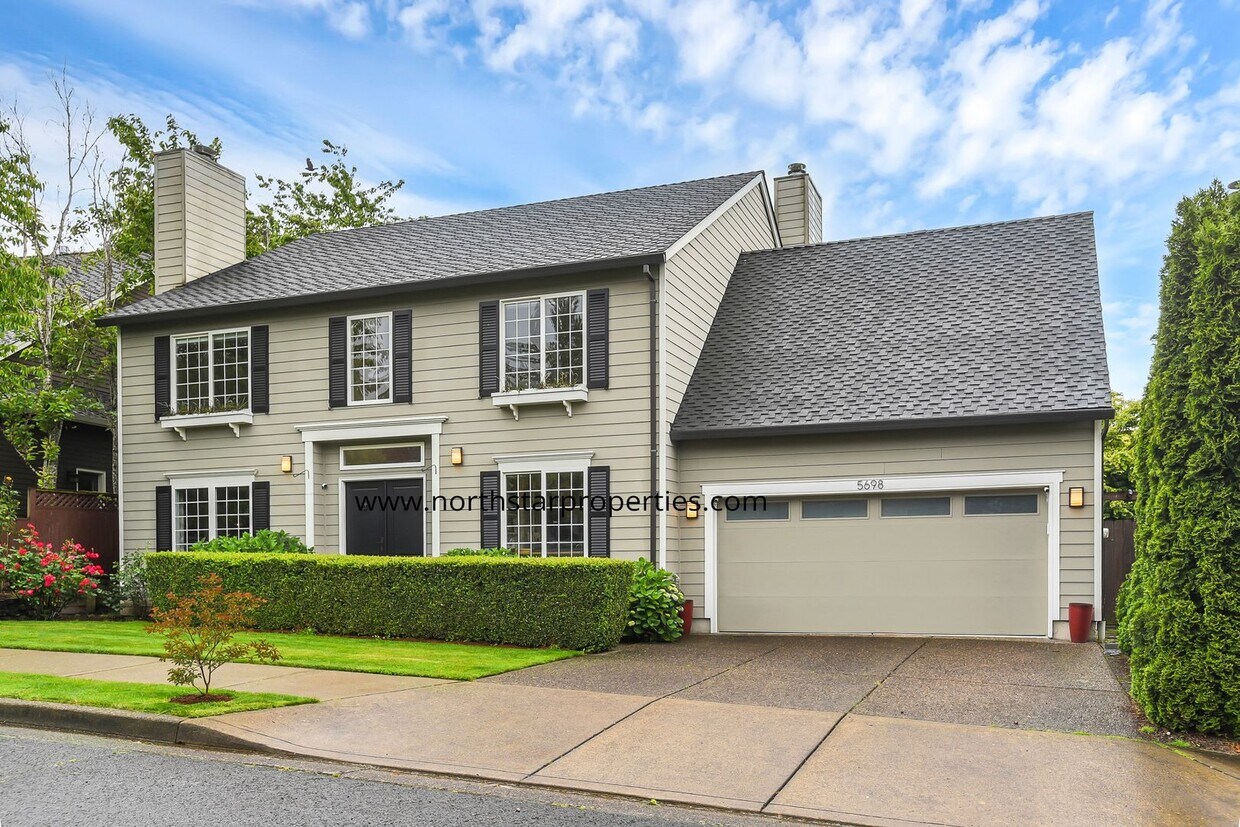 Foto principal - Lake Oswego Perfection