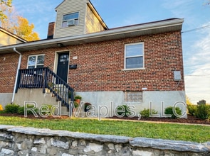 Building Photo - 321 Iron St