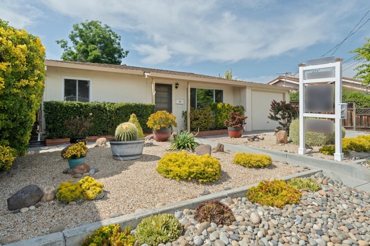 Photo - 1813 Beech St (Santa Clara, CA)