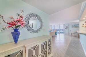 Building Photo - 3800 S Ocean Dr